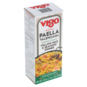 Left three-quarter view Vigo 19 oz Paella Valenciana