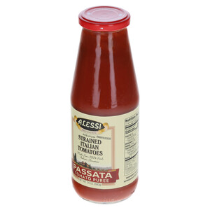 Right three-quarter view of Alessi 24 oz Passata Tomatoes